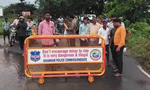 Khammam: मूसलधार बारिश, कई गांवों में यातायात ठप