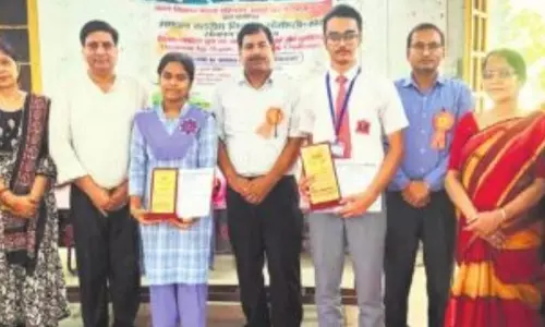 Bareilly: विज्ञान संगोष्ठी में शौर्य-दुबे और शुभी ने हासिल किया शीर्ष स्थान