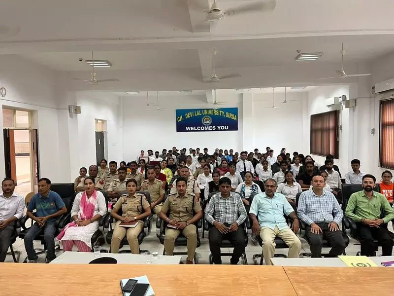Sirsa विश्वविद्यालय में नए आपराधिक कानूनों पर प्रशिक्षण कार्यशाला आयोजित Sirsa विश्वविद्यालय में नए आपराधिक कानूनों पर प्रशिक्षण कार्यशाला आयोजित