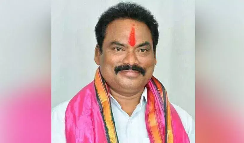 BRS नेता रविशंकर को अज्ञात धमकी भरे कॉल आए BRS नेता रविशंकर को अज्ञात धमकी भरे कॉल आए