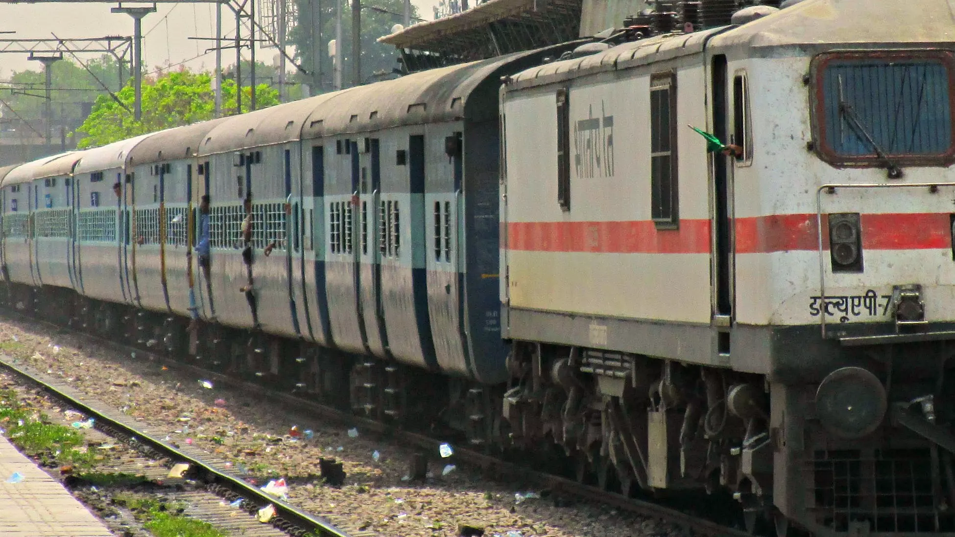 साप्ताहिक फेस्टिवल स्पेशल ट्रेन 9 सितंबर से चलाने का निर्णय साप्ताहिक फेस्टिवल स्पेशल ट्रेन 9 सितंबर से चलाने का निर्णय