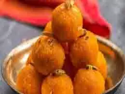 Ganesh Chaturthi 2025: घर पर बनाएं गणेशजी के पसंदीदा लड्डू Ganesh Chaturthi 2025: घर पर बनाएं गणेशजी के पसंदीदा लड्डू