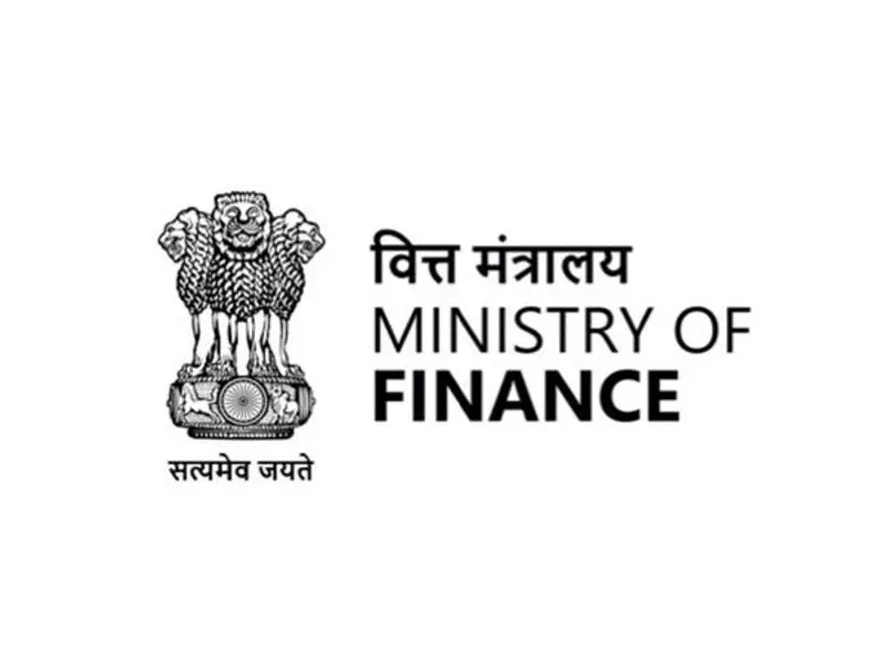 US टैरिफ का सीमित तात्कालिक असर, लेकिन भारतीय अर्थव्यवस्था को द्वितीयक चुनौतियां: वित्त मंत्रालय US टैरिफ का सीमित तात्कालिक असर, लेकिन भारतीय अर्थव्यवस्था को द्वितीयक चुनौतियां: वित्त मंत्रालय