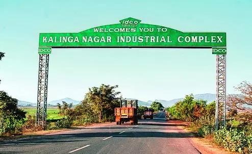 पूर्व वित्त मंत्री ने मुख्यमंत्री से जाजपुर में इस्पात संयंत्र को फिर से खोलने का आग्रह किया पूर्व वित्त मंत्री ने मुख्यमंत्री से जाजपुर में इस्पात संयंत्र को फिर से खोलने का आग्रह किया