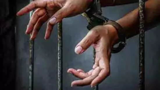 Rajasthan: बीकानेर में 13 करोड़ की हेरोइन बरामद, दो तस्कर गिरफ्तार Rajasthan: बीकानेर में 13 करोड़ की हेरोइन बरामद, दो तस्कर गिरफ्तार
