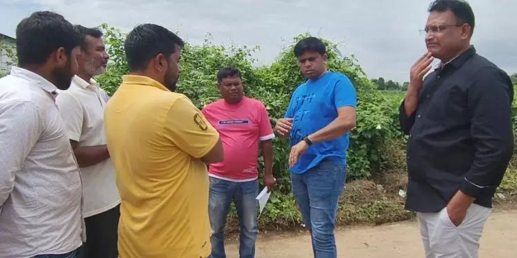 पश्चिम बंगाल के एक मजदूर का सड़ा-गला शव मिला पश्चिम बंगाल के एक मजदूर का सड़ा-गला शव मिला