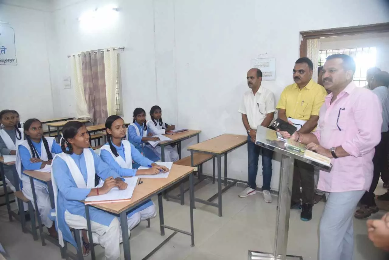 कड़ी मेहनत से सफलता जरूर मिलेगी कड़ी मेहनत से सफलता जरूर मिलेगी