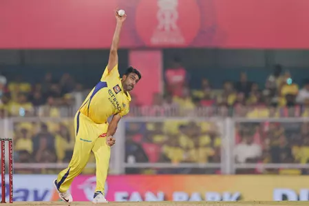 अश्विन दूसरे खिलाड़ियों के लिए रास्ता खोल रहे हैं: आकाश चोपड़ा अश्विन दूसरे खिलाड़ियों के लिए रास्ता खोल रहे हैं: आकाश चोपड़ा