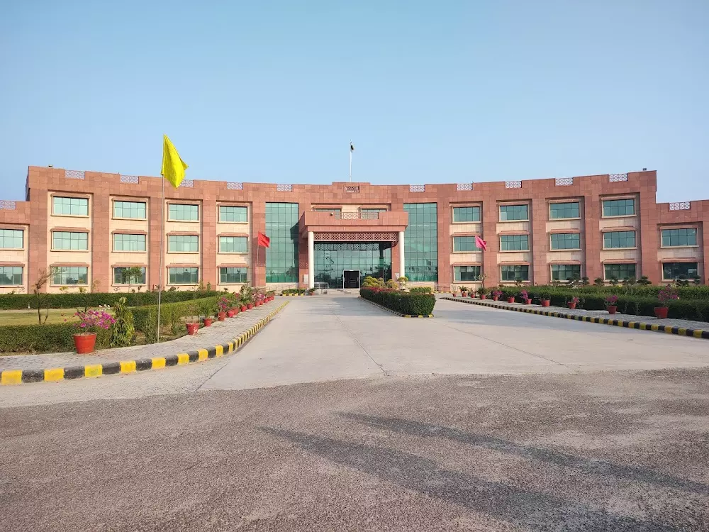 Narnaul: स्नातकोत्तर में दाखिले का नया अवसर Narnaul: स्नातकोत्तर में दाखिले का नया अवसर