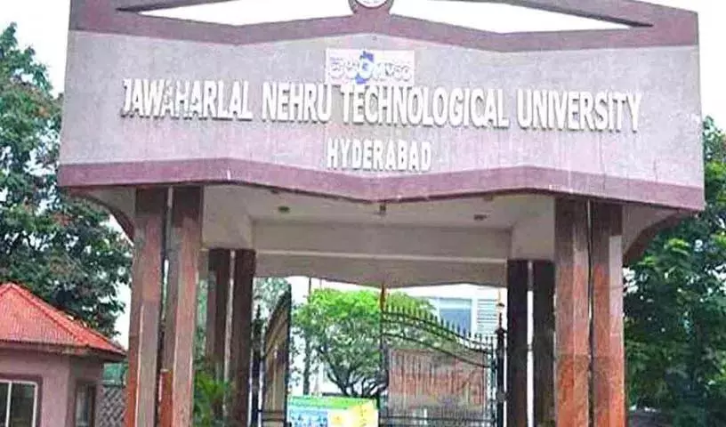 भारी बारिश.. JNTU क्षेत्र में परीक्षाएं स्थगित भारी बारिश.. JNTU क्षेत्र में परीक्षाएं स्थगित