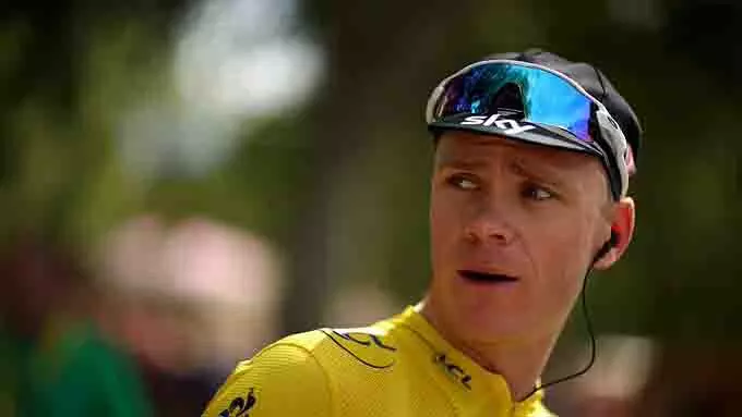 दुर्घटना में घायल हुए Chris Froome, सर्जरी के लिए अस्पताल में भर्ती दुर्घटना में घायल हुए Chris Froome, सर्जरी के लिए अस्पताल में भर्ती