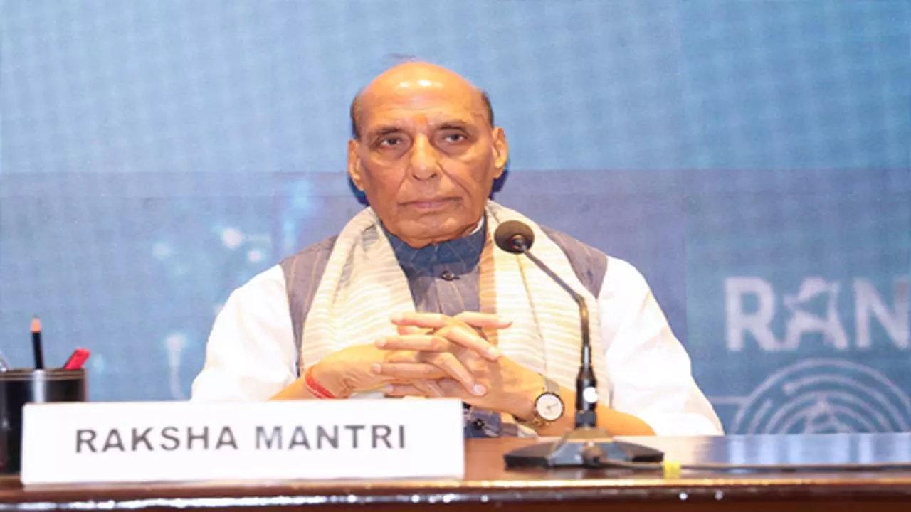नोएडा में रक्षा मंत्री राजनाथ सिंह और सीएम योगी का प्रस्तावित दौरा, ड्रोन फैक्ट्री का कर सकते हैं निरीक्षण नोएडा में रक्षा मंत्री राजनाथ सिंह और सीएम योगी का प्रस्तावित दौरा, ड्रोन फैक्ट्री का कर सकते हैं निरीक्षण