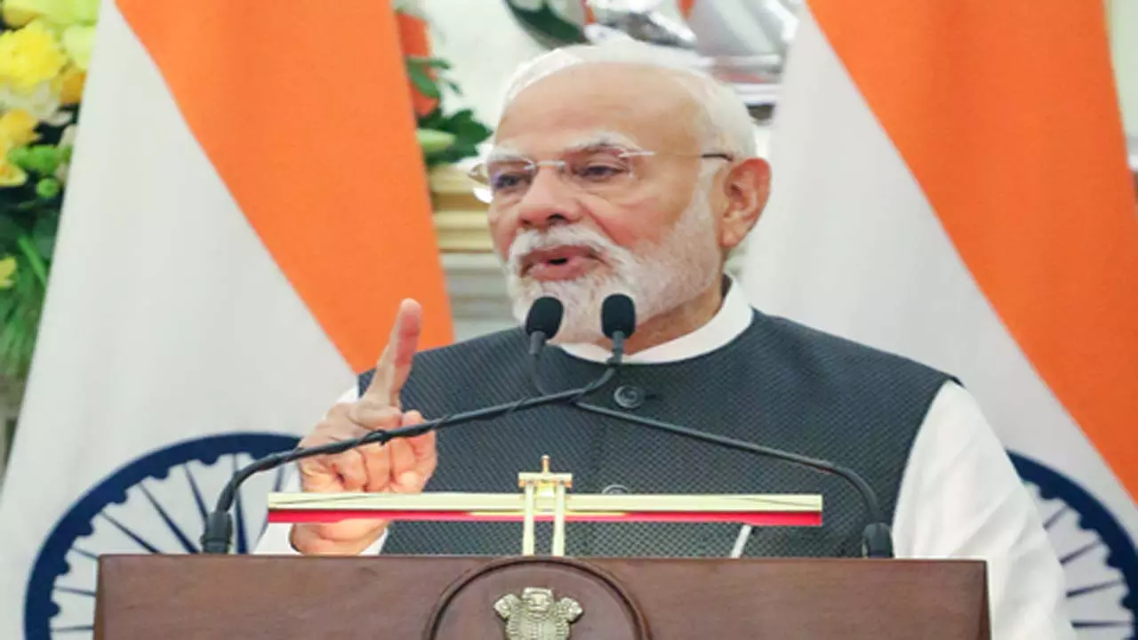 PM मोदी जापान और चीन के लिए रवाना, बोले- राष्ट्रीय हितों को मिलेगा बढ़ावा PM मोदी जापान और चीन के लिए रवाना, बोले- राष्ट्रीय हितों को मिलेगा बढ़ावा