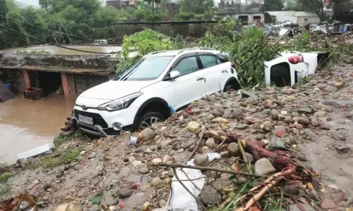 वैष्णो देवी ट्रैक पर भूस्खलन से मरने वालों की संख्या 34 हुई वैष्णो देवी ट्रैक पर भूस्खलन से मरने वालों की संख्या 34 हुई