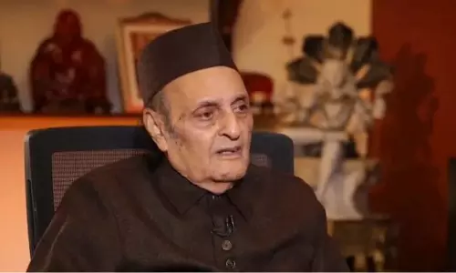 डॉ. कर्ण सिंह ने मौसम संबंधी अनिश्चितताओं से निपटने के लिए केंद्र से सहयोग मांगा डॉ. कर्ण सिंह ने मौसम संबंधी अनिश्चितताओं से निपटने के लिए केंद्र से सहयोग मांगा