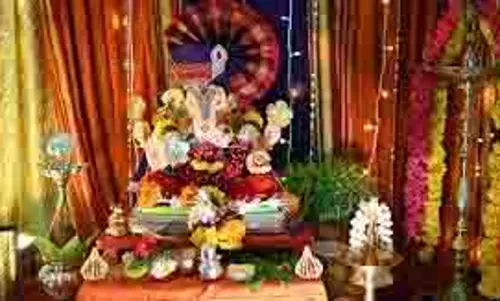 Ganpati :घर और मंदिर में क्यों रखी जाती हैं अलग-अलग तरह की प्रतिमाएं Ganpati :घर और मंदिर में क्यों रखी जाती हैं अलग-अलग तरह की प्रतिमाएं