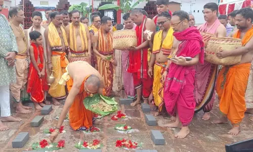Nuakhai : ओडिशा के समलेश्वरी मंदिर में मां समलेई को अर्पित किया गया नवान्न