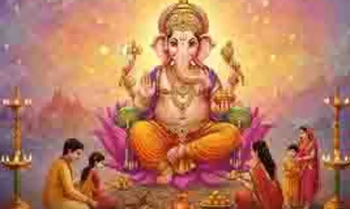 Ganesh Chaturthi 2025: 10 दिनों तक लगाएं ये भोग, दूर होंगे कर्ज और रोग Ganesh Chaturthi 2025: 10 दिनों तक लगाएं ये भोग, दूर होंगे कर्ज और रोग