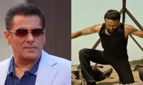 Salman Khan बिग बॉस 19 के मंच पर देखेंगे बागी 4 का ट्रेलर Salman Khan बिग बॉस 19 के मंच पर देखेंगे बागी 4 का ट्रेलर