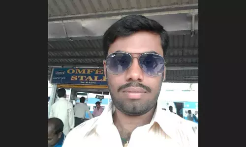 Odisha : स्कूल में गणेश पूजा के दौरान शिक्षक की गिरकर मौत