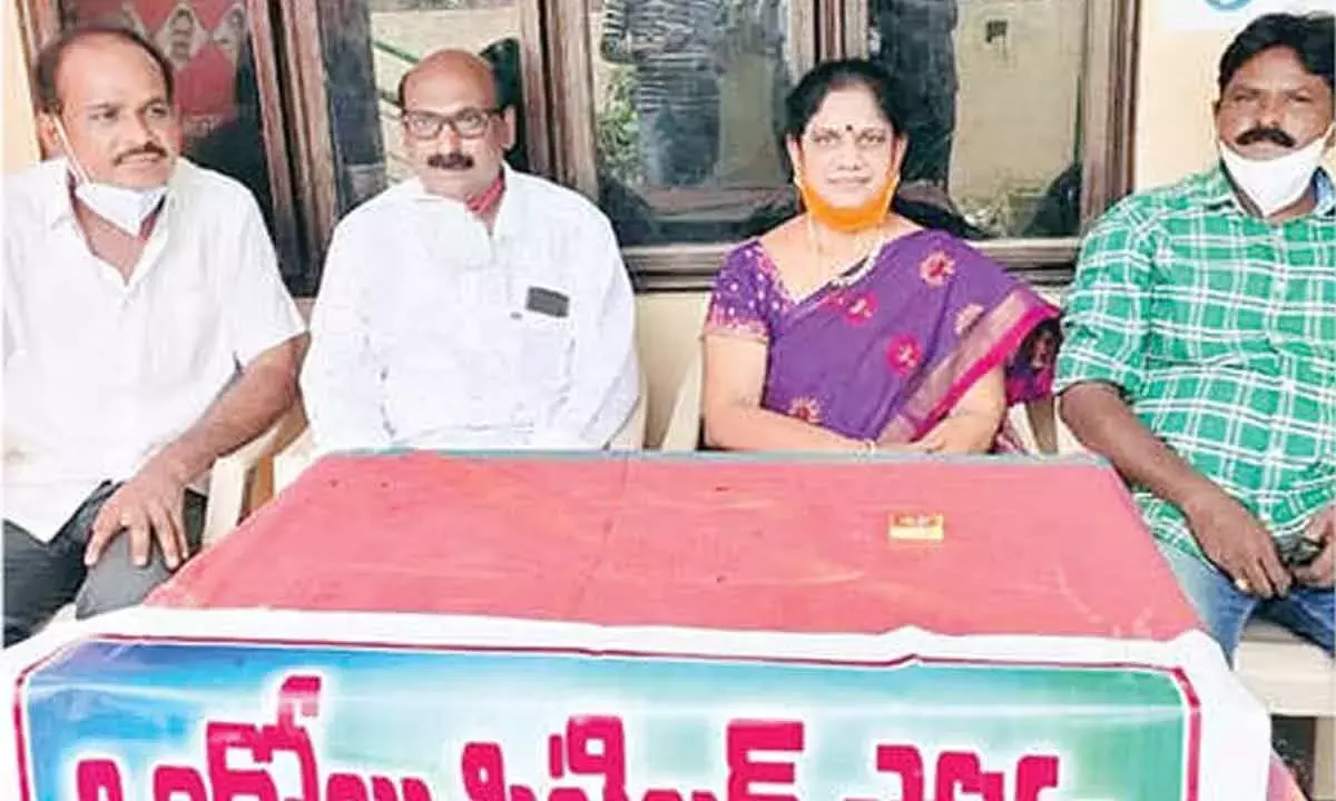 Andhra: 2-3 जिलों का नाम प्रमुख महिलाओं के नाम पर रखने की अपील