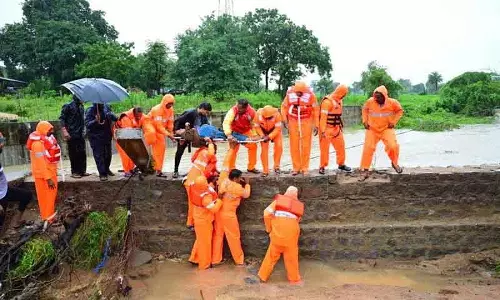 NDRF ने मेडक में गर्भवती महिला को बचाया, सुरक्षित प्रसव सुनिश्चित किया