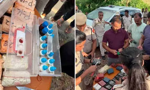 Assam: पुलिस की बड़ी कार्रवाई, 18 करोड़ की ड्रग्स बरामद Assam: पुलिस की बड़ी कार्रवाई, 18 करोड़ की ड्रग्स बरामद