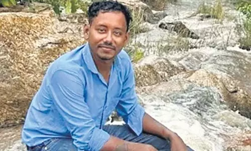 तीन दिन से लापता यूट्यूबर को ओडिशा के गंजम में बचाया गया तीन दिन से लापता यूट्यूबर को ओडिशा के गंजम में बचाया गया