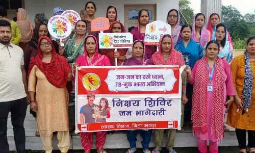Kangra के स्वास्थ्यकर्मी अटूट समर्पण के साथ टीबी से लड़ रहे