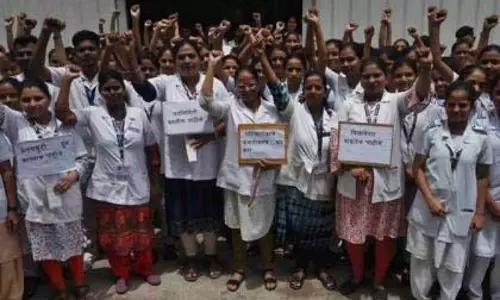 सरकार ने 29,000 NHM कर्मचारियों को चेतावनी दी: काम पर लौटें या वेतन में कटौती का सामना करें सरकार ने 29,000 NHM कर्मचारियों को चेतावनी दी: काम पर लौटें या वेतन में कटौती का सामना करें