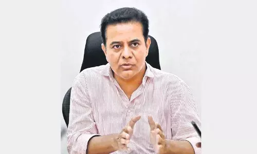 स्थानीय निकाय मतदाता सूची संशोधन को तत्काल स्थगित किया जाना चाहिए: KTR