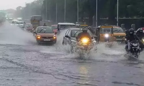 तेलंगाना में भारी से अति भारी बारिश का अलर्ट, कई जिलों में IMD की चेतावनी