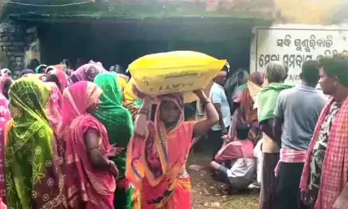 Odisha: गंजम में उर्वरक की कमी से किसानों में झड़प