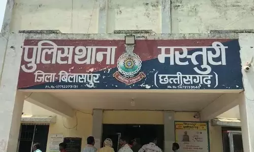 धर्मांतरण का मामला: प्रार्थना सभा की आड़ में चल रहा था खेल, पास्टर समेत आठ पर FIR