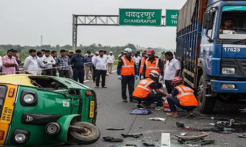 चंद्रपुर में ऑटो-ट्रक भिड़ंत, छह की मौत