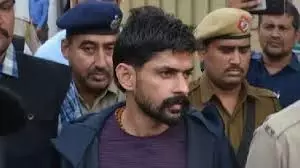 Delhi हैरी बॉक्सर गिरोह के 2 सदस्य गिरफ्तार Delhi हैरी बॉक्सर गिरोह के 2 सदस्य गिरफ्तार