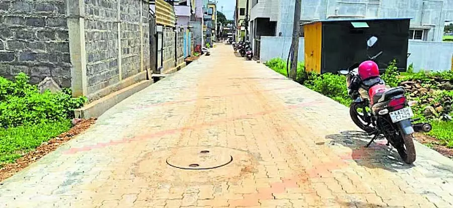 राज्य के कई हिस्सों में भारी बारिश; ऑरेंज अलर्ट घोषित राज्य के कई हिस्सों में भारी बारिश; ऑरेंज अलर्ट घोषित