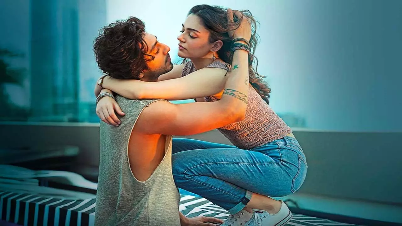 Saiyaara ब्रिटेन में जवान को पीछे छोड़ते हुए दूसरी सबसे ज्यादा कमाई करने वाली भारतीय फिल्म बन गई Saiyaara ब्रिटेन में जवान को पीछे छोड़ते हुए दूसरी सबसे ज्यादा कमाई करने वाली भारतीय फिल्म बन गई