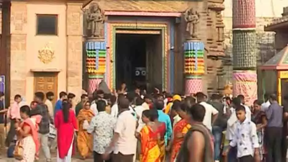 Puri: श्रीमंदिर पैनल की बैठक 3 सितंबर को, कतार दर्शन 15 से शुरू Puri: श्रीमंदिर पैनल की बैठक 3 सितंबर को, कतार दर्शन 15 से शुरू