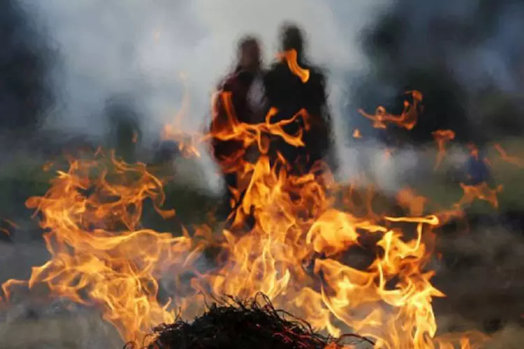 Rajouri: जवान करण कुमार का सम्मानजनक अंतिम संस्कार Rajouri: जवान करण कुमार का सम्मानजनक अंतिम संस्कार