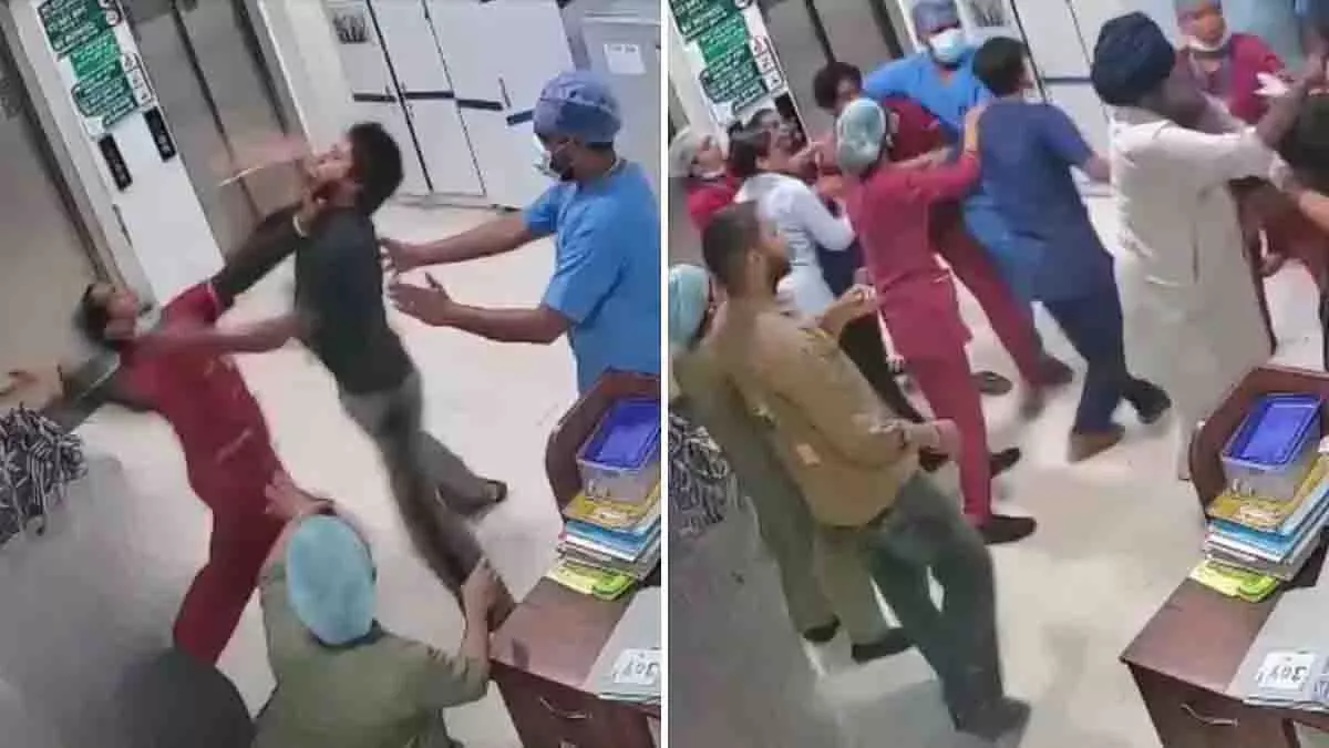 मोगा अस्पताल में वार्ड बॉय पर हमला, CCTV में कैद हुई घटना मोगा अस्पताल में वार्ड बॉय पर हमला, CCTV में कैद हुई घटना