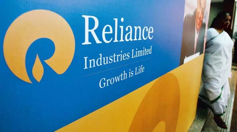 Reliance रिटेल को अगले 3 वर्षों में ऑनलाइन चैनलों से दोहरे अंकों में हिस्सेदारी की उम्मीद Reliance रिटेल को अगले 3 वर्षों में ऑनलाइन चैनलों से दोहरे अंकों में हिस्सेदारी की उम्मीद