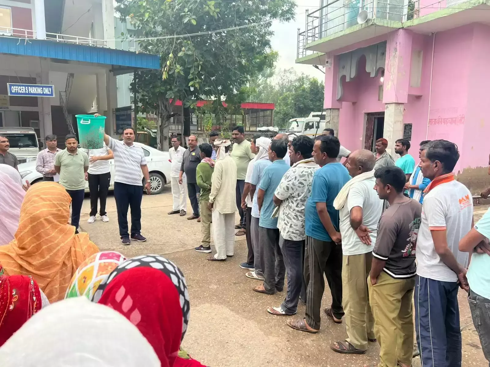 Narnaul: सफाई मित्रों ने सीखी आधुनिक सफाई तकनीक Narnaul: सफाई मित्रों ने सीखी आधुनिक सफाई तकनीक