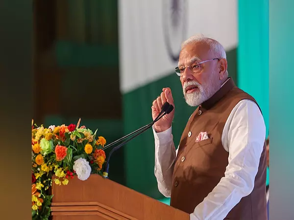 Modi: रूस-यूक्रेन संघर्ष पर भारत ने सैद्धांतिक और मानवीय रुख अपनाया Modi: रूस-यूक्रेन संघर्ष पर भारत ने सैद्धांतिक और मानवीय रुख अपनाया