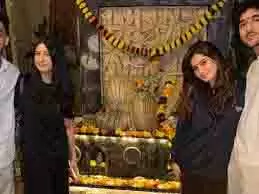 Raveena Tandon के साथ राशा थडानी के अंतरंग गणपति समारोह के अंदर Raveena Tandon के साथ राशा थडानी के अंतरंग गणपति समारोह के अंदर
