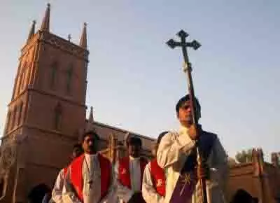 Jaranwala हमले के दो साल बाद भी पाकिस्तान के ईसाइयों को न्याय का इंतजार Jaranwala हमले के दो साल बाद भी पाकिस्तान के ईसाइयों को न्याय का इंतजार