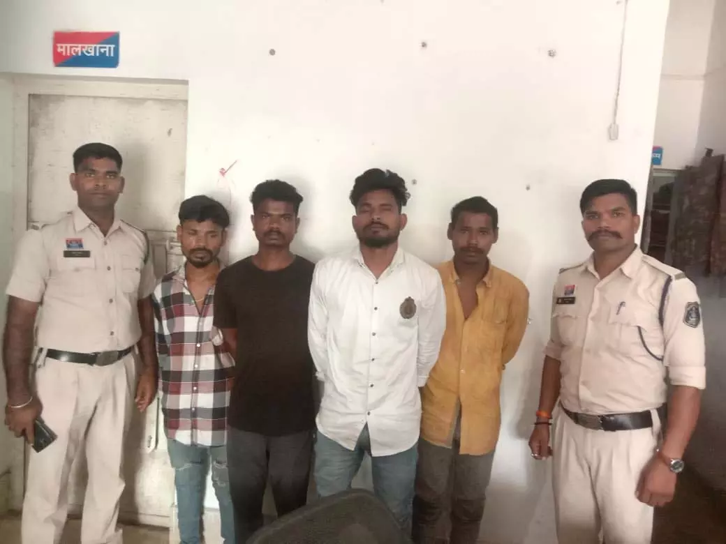 कोरबा पुलिस की बड़ी कार्रवाई, 64 वारंटी गिरफ्तार कोरबा पुलिस की बड़ी कार्रवाई, 64 वारंटी गिरफ्तार