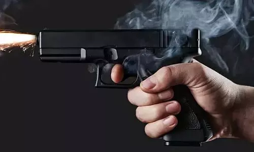 Mumbai : पुलिस ने विक्रोली में व्यक्ति को अवैध बंदूक के साथ पकड़ा