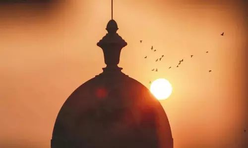 मध्य कश्मीर के कंगन में चोरों ने मस्जिद से ट्रांसफार्मर और पर्दे चुराए