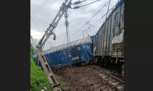 विजयनगरम में मालगाड़ी के पटरी से उतरने के बाद पूर्वी तट रेलवे में रेल सेवाएं प्रभावित